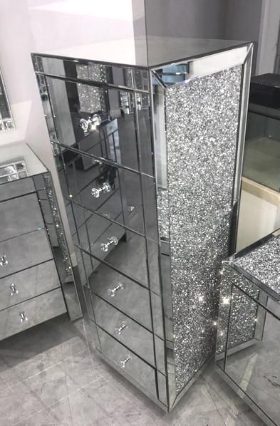 Silver Bedroom Furniture, Mirrored Furniture Decor, Diamond House, Glam Bedroom Decor, Silver Bedroom, Mirrored Bedroom Furniture, Glam Bedroom, Beauty Room Decor, Glam Room