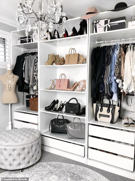 Spare Room Dressing Room Ideas, Spare Room Walk In Closet, Spare Room Closet, Small Dressing Rooms, Bedroom Built In Wardrobe, Dressing Room Decor, Dressing Room Closet, Dream Closet Design, Open Wardrobe