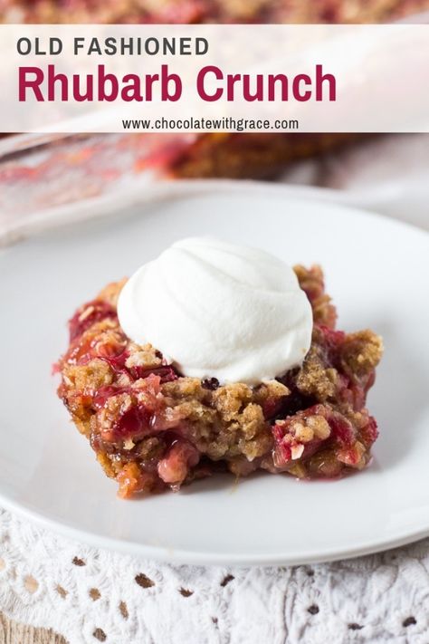 Rhubarb Crunch is similar to rhubarb crisp, with a with crumble topping layer on the bottom as well as the top. A great rhubarb dessert recipe for Easter or Mother's Day. #rhubarb #dessert Rhubarb Recipes Vegan, Rubarb Recipe, Rhubarb Butter, Rhubarb Desserts Recipes, Rhubarb Crunch, Rhubarb Dessert, Crunch Chocolate, Butter Crunch, Strawberry Rhubarb Crisp