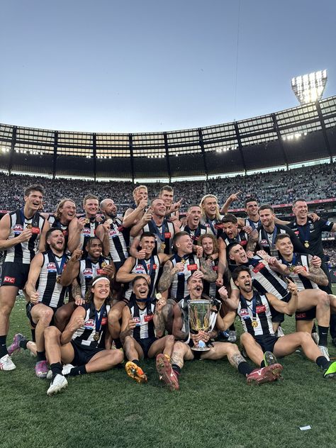 Collingwood Grand Final 2023, Collingwood Wallpaper, Afl Collingwood, Nick Daicos, Collingwood Magpies, Collingwood Football Club, Magpie, Football Club, Rugby