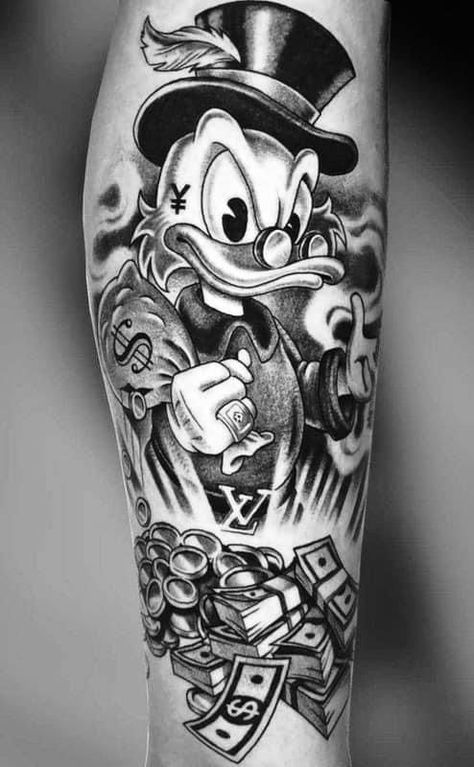 Leg Tattoo Drawings, Men Leg Tattoo Ideas, Leg Tattoos For Men, Poker Tattoo, Leg Tattoo Ideas, Tattoo Ideas Males, Dagobert Duck, Half Sleeve Tattoos Forearm, Card Tattoo Designs