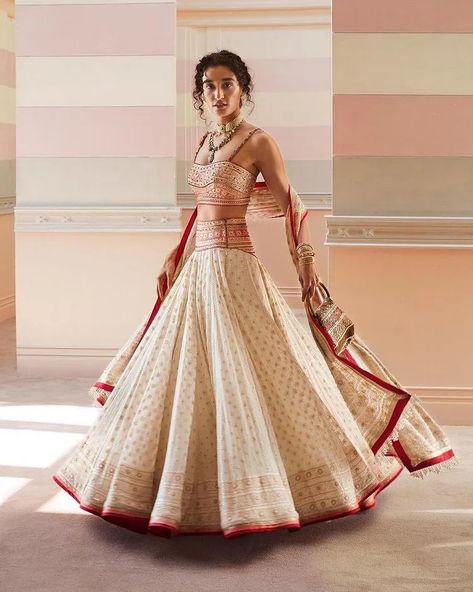 Tarun Tahiliani’s Spring Summer Collection Is Perfect For Weddings Sheer Blouse Designs, Chikankari Lehenga, Indian Outfits Lehenga, Wedding Festivities, Bridal Lehenga Red, Traditional Indian Outfits, Indian Bridal Dress, Summer Wedding Outfits, Tarun Tahiliani