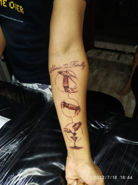 Cocktail Shaker Tattoo, Bartender Tattoo Ideas, Star Wars Tattoo, Cool Small Tattoos, Cocktail Shaker, Beautiful Places To Travel, Small Tattoos, Tattoos For Guys, Art Tattoo