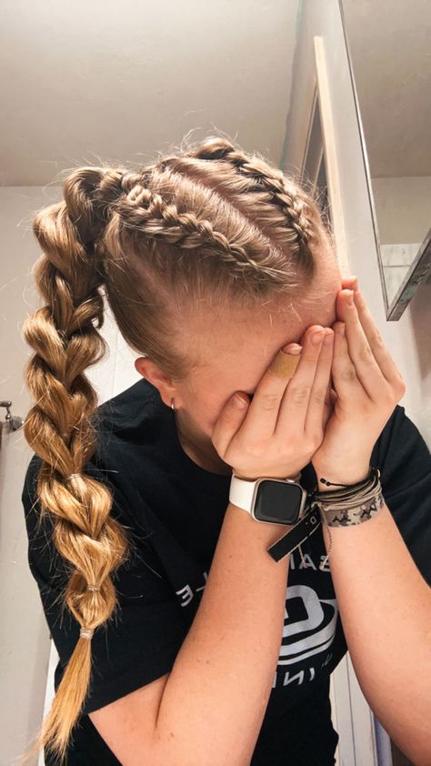 Hairstyles With 4 Braids, Hair Styles For Cross Country, Curly Hairstyles For Game Day, Ffa Hair Styles, Sports Hairstyles Braids, Cute Girly Hairstyle Ideas, Cute Hair Styles Medium Hair, Strait Hairstyles For School, Hair Down Braided Hairstyles