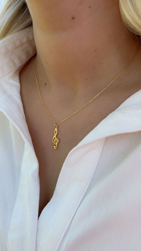 Music Pendant Necklace, Music Note Jewelry, Minimal Gold Jewelry, Silver Music-themed Necklace For Gift, Music Note Pendant, Treble Clef Necklace, Music Note Necklace, Music Necklace, Treble Clef