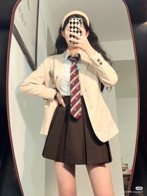 College Dress, School Uniform Fashion, School Uniform Outfits, Korean Outfit Street Styles, Gowns Dresses Elegant, Korean Casual Outfits, Trendy Dress Outfits, Cute Outfits For School, Uniform Fashion