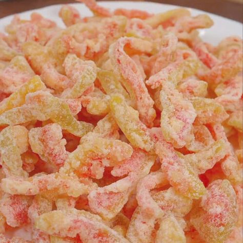 Sugary Homemade Watermelon Rind Candy - Kitchen (Mis)Adventures Watermelon Candy Recipes, Candied Watermelon Rind, Pickled Watermelon Rind Recipe Easy, Watermelon Rinds Recipes, What To Do With Watermelon Rind, Candied Watermelon Rind Recipe, Watermelon Preserves, Watermelon Rind Candy Recipe, Dehydrated Watermelon