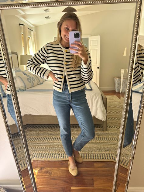 Lady jacket - striped lady jacket - fall outfit - fall style - jcrew outfit - preppy outfit - preppy style - fall vibes - straw ballet flats Preppy Fall Fashion, J Crew Outfits, Outfit Preppy, Lady Jacket, Style Fall, Preppy Outfit, Outfit Fall, Levis Women, Fall Jackets