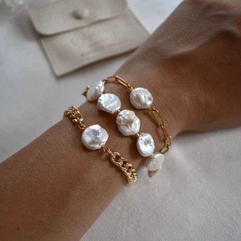 This Wedding Bracelets item by JelannyJewelryNY has 175 favorites from Etsy shoppers. Ships from Brooklyn, NY. Listed on Sep 19, 2024 Pearl Jewellery Designs, Keshi Pearl Bracelet, Real Pearl Bracelet, Baroque Pearls Jewelry, Pearl Bracelet Gold, Permanent Jewelry, Wedding Bracelets, Pearl Jewelry Design, Freshwater Pearl Jewelry