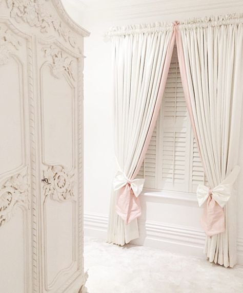 [I like the subtlety of a white room with small touches of pastel color.  I would choose different tiebacks, though.] Top 50 Prettiest & Most Inspiring Home Decor Rideaux Shabby Chic, Girls Bedroom Curtains, Chic Interior Design, Shabby Chic Curtains, Shabby Chic Room, Pink Curtains, Shabby Chic Dresser, Decor Shabby Chic, Shabby Chic Interiors