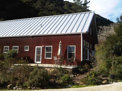 Galvanized vs. Galvalume® Roofing: The Pros And Cons Galvalume Metal Roof House, Galvalume Metal Roof, Silver Metal Roof, Galvanized Roof, Galvalume Roof, Galvanized Metal Roof, Metal Roof Houses, Galvanized Roofing, Exterior Materials