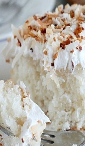 Coconut Cream Poke Cake, Cream Poke Cake, Poke Cake Recipes, Poke Cakes, A Piece Of Cake, Poke Cake, Think Food, Coconut Recipes, Piece Of Cake