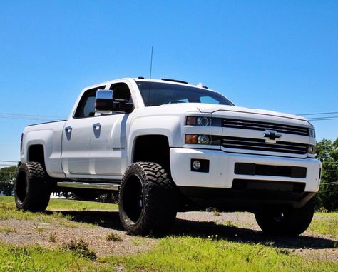 Durrrtymax Jacks sweet white clean cognito lifted chevy Silverado 2500 hd duramax diesel Lifted Chevy Silverado, White Duramax Diesel, 2022 Chevy Silverado 2500 Hd Lifted, Chevrolet Silverado 2016, Gmc Duramax Diesel Lifted, 2006 Duramax Diesel, Chevy Silverado 2017, Chevrolet 2500, Lifted Vehicles