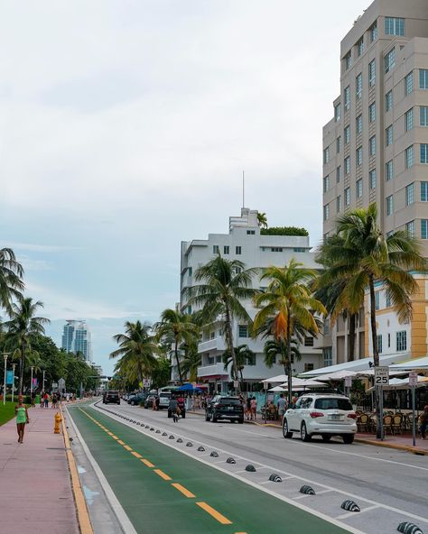 Ocean Drive, Miami: Day or Night? 🌞🌜 Strolling along Ocean Drive in Miami was a dream come true! 🌴🌆 I’ve always seen it in movies like Scarface and Miami Vice, so actually being there felt unreal. The mix of Art Deco buildings and palm trees just gives it that classic Miami vibe. But I gotta ask—when do you think Ocean Drive is at its best? During the day when you can soak up the sun and people-watch ☀️, or at night when the neon lights bring the whole street to life? 🌃✨ Drop your pick in ... Ocean Drive Miami, Miami Street, Art Deco Buildings, Soak Up The Sun, Ocean Drive, Miami Vice, A Dream Come True, 2025 Vision, Neon Lights