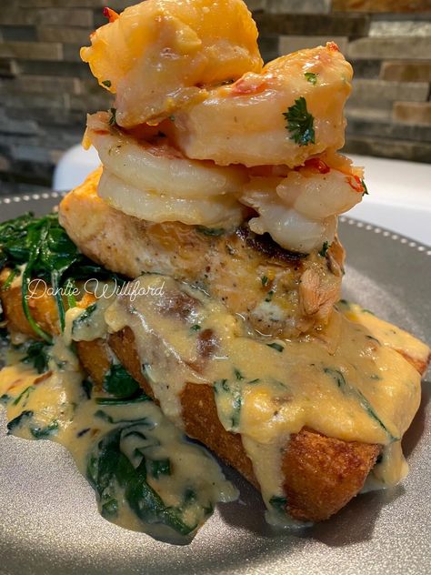 Fried grits and shrimp with salmon - Danlie Williford Salmon Grits, Salmon And Grits, Grits And Shrimp, Fried Grits, Salmon And Shrimp, Food Therapy, Grits, Shrimp Recipes, Food Obsession