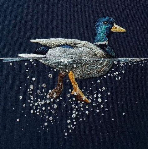 Duck Embroidery, Duck Feet, Thread Painting, Mallard Duck, Animal Embroidery, Simple Embroidery, Hand Embroidery Art, Handmade Embroidery, Flower Embroidery Designs