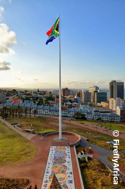 The Firefly Photo Files: The biggest South African flag Port Elizabeth South Africa, 28 Reasons, South Africa Flag, South African Flag, African Flag, Africa Do Sul, Port Elizabeth, Eastern Cape, South Africa Travel