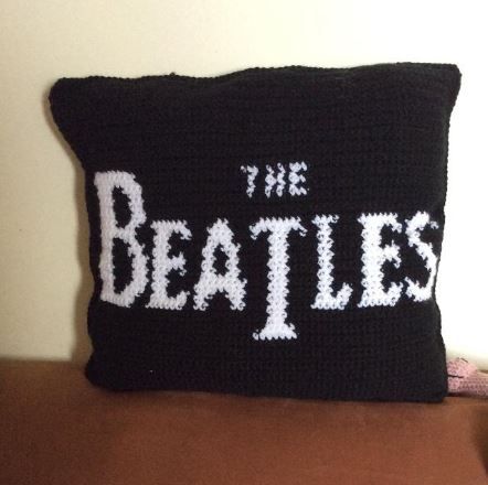 Kiss Band Crochet Pattern, Crochet Vinyl Record Pillow, Crochet Beatles, Crochet The Beatles, The Beatles Crochet Pattern, Crochet Record Pillow, Grid Crochet Patterns Album Covers, Beatles Ideas, Diy Gift Set