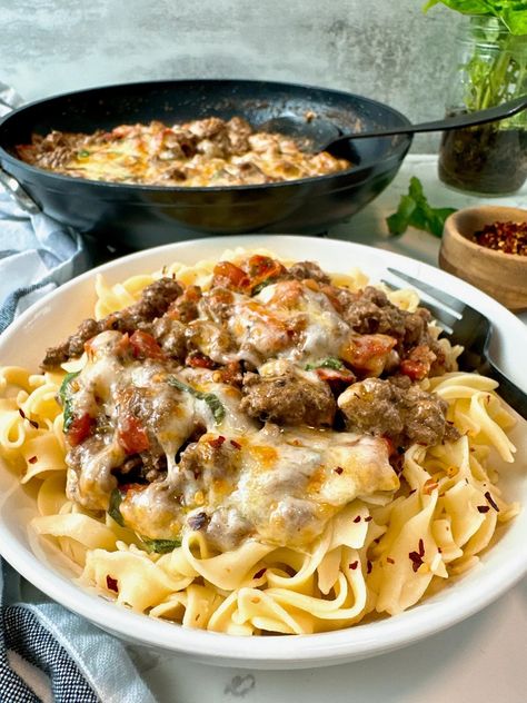 Ground Chicken Noodles, Gf Dinner, Basil Salt, Italian Meals, Beef Noodles, Dried Basil, Winner Winner, Beef And Noodles, Crushed Red Pepper Flakes