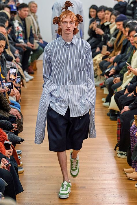 COMME des GARÇONS SHIRT Paris Fashion Week FW20 Runway | HYPEBEAST Cdg Shirt, Uni Fashion, Deconstruction Fashion, Mens Fashion Denim, Paris Fashion Week Runway, Upcycle Shirt, 2016 Menswear, Comme Des Garcons Shirt, Menswear Fashion Show