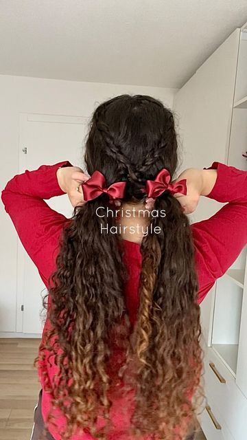 Just another Curly Girl ⭐️ on Instagram: "Christmas hairstyle inspo 🥰 Hair cream is from @controlledchaoshair - it’s one of my favorites 😁 @controlledchaoshair products are Infused with Shea Butter, ALoe vera and jojoba oil. Use my promo code CURLSNSTYLE10 when shopping on their website 🥰 #curlyhair #curls #curly #curlyhairstyles" Curly Christmas Hairstyles, Curly Hairstyles For Christmas, Curly Hairstyles Christmas, Christmas Hairstyles Curly Hair, Holiday Curly Hairstyles, Christmas Curly Hairstyles, Winter Curly Hair Routine, Christmas Hairstyles For Curly Hair, Curly Hair Christmas Style