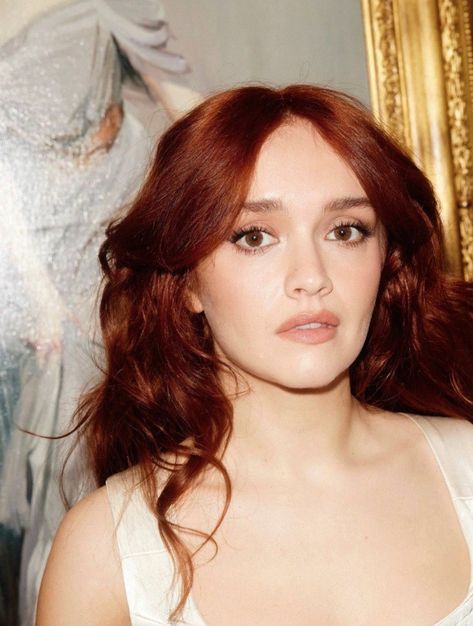 Olivia Cooke Hair, Lucy Weasley, Olivia Cooke, Color Balayage, Peach Hair, Diego Luna, Dream Aesthetic, Life Crisis, Hair Red