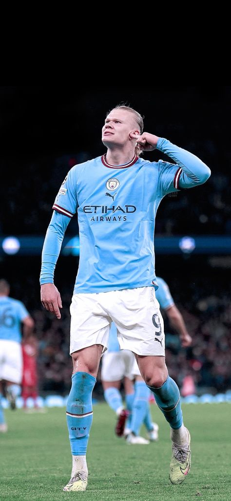 Haaland Wallpaper, Man City Team, Manchester City Logo, Manchester City Wallpaper, Madrid Football, Different Person, Football Players Images, Football Illustration, Manchester City Football Club