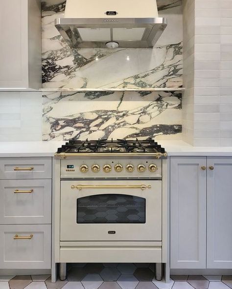 Calacatta Monet, Kitchen 2023, Iron Stone, Kitchen Splashback, Calacatta Marble, Gorgeous Kitchens, Bring The Heat, Music Room, Live Your Life