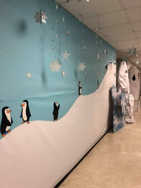 Winter Themed Hallway Decorations, Preschool Winter Classroom Decorations, Tundra Hallway Decorations, Igloo Christmas Decorations, Winter Wonderland Preschool Decorations, Winter Wonderland School Hallway Ideas, Winter Class Decorations, Christmas Cubicle Decorations Contest Winter Wonderland, Office Winter Wonderland Decorating Ideas