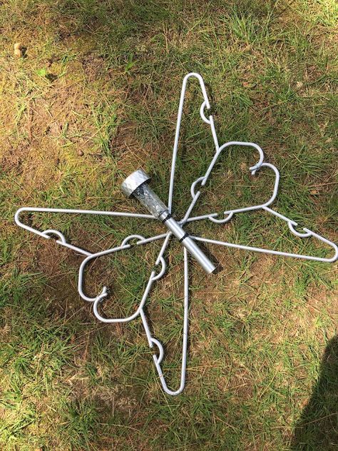 Coat Hanger Butterfly Craft Kids Will Love Butterflies Made From Plastic Hangers, Plastic Hanger Butterfly Diy, Coat Hanger Butterflies, Coat Hanger Crafts Projects, Crafts With Hangers, Clothes Hanger Butterfly Diy, Hanger Butterfly Diy, Plastic Clothes Hanger Crafts, Wire Hanger Art