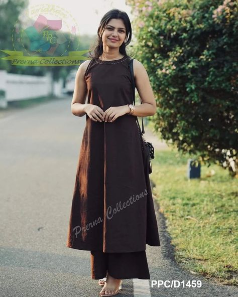 ₹875  Summer special   Cotton kurti with trendy halter neck, kantha details, hook buttons on the back and both side pockets making it a must-have for your closet 😍  Pure  Cotton work kurti  with  plazo   Brown colour look very smart perfect look for summer Sleeveless kurti for smarty women   *Size available M L  Xl Xxl  *-,38,40,42,44    *Material* -  pure cotton    Kurti length - 46 inches Plazo length - 38 inches high heels   *Price - 875 free shipping* fh  Keep posting  #underbudgetdress... High Neck Sleeveless Kurti, Halter Kurti, Different Kurti Designs, Sleeveless Design For Kurtis, Sleeveless Kurti Designs Cotton, Back Designs For Kurtis, New Trendy Kurti Designs, Trendy Kurti Designs, Cotton Kurti Neck Designs