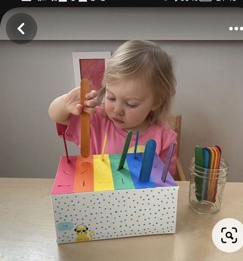 Learning Activities With Popsicle Sticks, Montessori Popsicle Sticks, Popsicle Stick Sensory Play, Toddler Activities With Popsicle Sticks, Popsicle Activities For Kids, Popsicle Stick Activities Toddlers, Popsicle Activities, Popsicle Stick Activities, Baby Development Activities