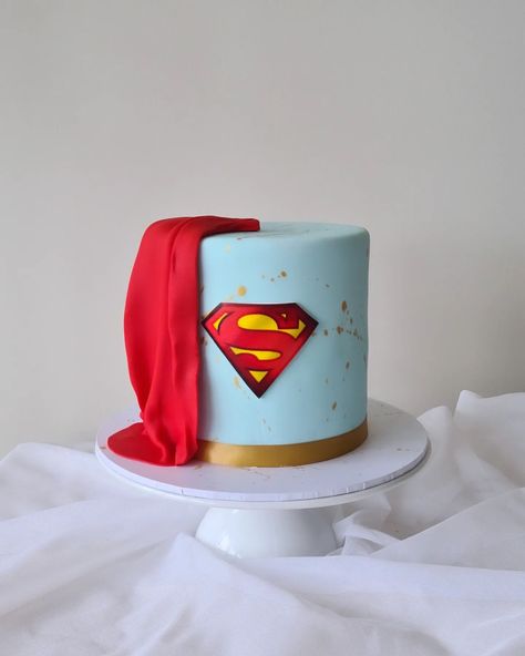 Is S U P E R M A N for the birthday boy 🗯🗨💥🦸‍♂️ {Superman} #supermanlegacy #supermancake #superheroparty #superheros #superherocake #supermanparty #boysbirthdaytheme #boybirthdaycake #boyscakeideas #supermanfans #werribee #werribeecakes #werribeesouth #quandong #wyndhamharbour #wyndham #wyndhamvale #hopperscrossing #derrimut #manorlakes #williamslanding #pointcookmums #pointcookcakes #pointcook #sanctuarylakes Superhero Cake For Boys, Super Dad Cake, Superman Cake Ideas, Superman Smash Cake, Superman Birthday Party Cake, Superman Theme Cake, Superman Cake Design, Birthday Cake Superman, Superman Cake Topper