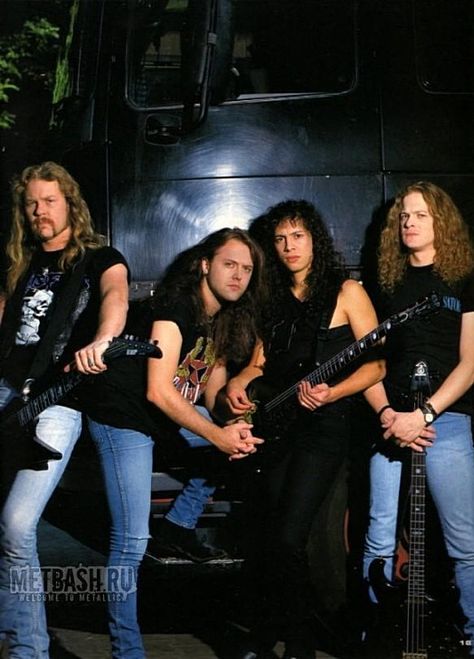 90s Rock Outfit, Metallica 1986, Metallica James Hetfield, Nightmare Before Christmas Doctor, Metallica Black Album, The Big 4, Metallica Cover, Bob Rock, Jason Newsted