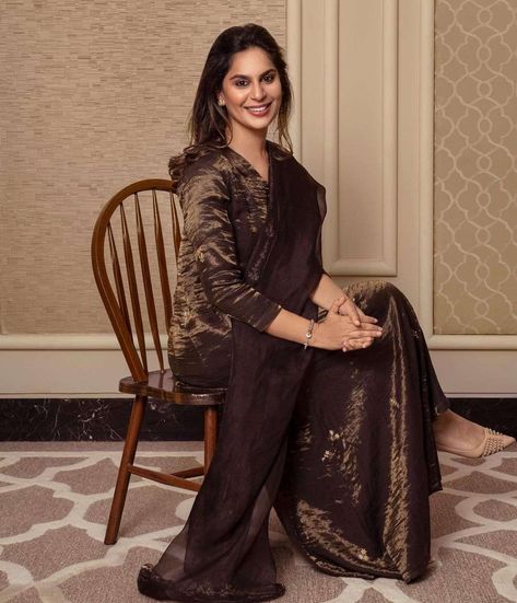 upasana konidela in a brown tissue silk salwar by yavi Tissue Salwar Suits, Tissue Silk Suit, Upasana Konidela, Khanna Jewellers, Silk Salwar Suit, Samantha Photos, Latest Designer Sarees, Indian Jewellery Design, Beautiful Dress Designs