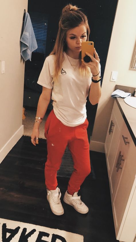 AF1s #airforces #af1s #sneakers #champion #red #redaccents #joggers #sweats #comfy #streetwear #streetstyle #fashion Athleisure Fits, Comfy Streetwear, Red Sweatpants, Tumblr Outfits, Streetstyle Fashion, Red Accents, All Brands, Outfit Idea, Athleisure