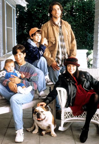 Scott Wolf, Party Of Five, Matthew Fox, Lacey Chabert, Old Tv Shows, Best Seasons, Me Tv, Old Tv, 90s Kids