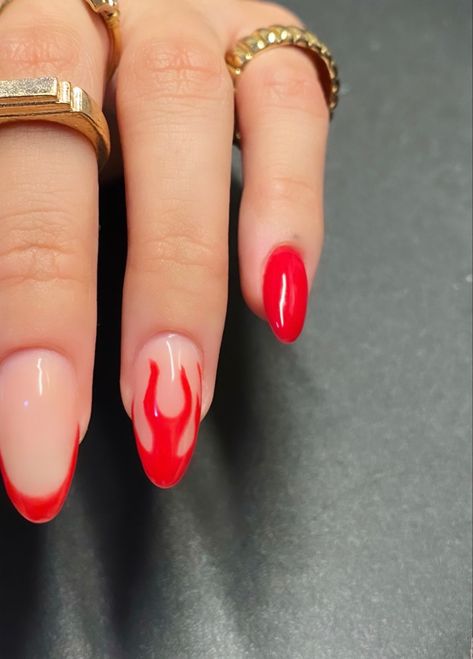 Red Flame Nails Almond, Red Summer Nails Designs, Nails With Flame Design, Nail Art Fire, Fire Nails Designs, Red Flame Nails, Nails With Fire, Flames Nail Art, Red Nail Designs Summer