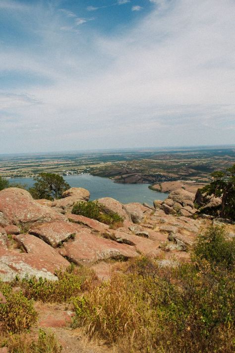 Oklahoma Mountains, Oklahoma Road Trip, Wichita Mountains Oklahoma, Oklahoma Landscape, Wichita Mountains, Oklahoma Travel, Usa Roadtrip, Midwest Travel, U.s. States