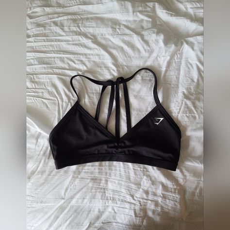 Gymshark Sports Bra Barley, Sports Bra, Bra, Sports, Closet, Fashion Tips, Clothes Design