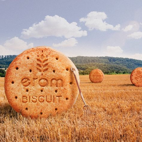 Client : Eram - (2022) [#eram #biscuit #advertising #ads #creative #photomontage #farm #digestive #creative_ads #matinsheykhi] -طراحی پوستر دیجیتال بیسکوییت دایجستیو ارم از متین شیخی Biscuit Graphic Design, Biscuit Creative Ads, Cookie Ads, Britannia Biscuits, Twist Inspiration, Out Of Home Advertising, Poster Graphic Design, Creative Advertising Photography, Advertising Cookies