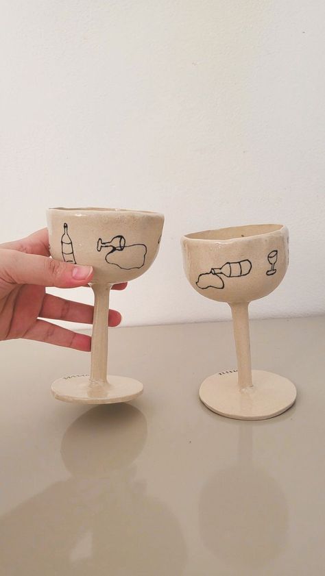 Wine Glass Ceramic, Ceramic Cocktail Glasses, Pottery Wine Glasses, Clay Wine Glasses, Wine Pottery, Wine Glass Pottery, Funky Ceramics, Wine Ceramic, Ceramic Wine Glasses