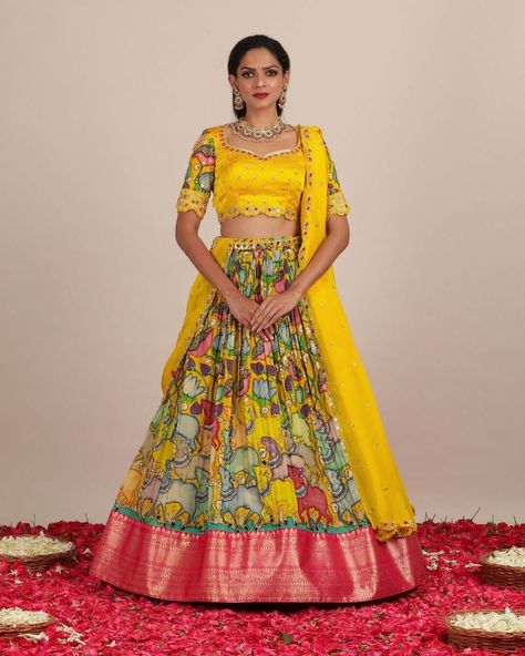 Kalamkari Lehenga, Lehenga Blue, Pattu Dress, Indian Dress Up, Kids Lehenga Choli, Print Lehenga, Kalamkari Print, Moti Work, Cotton Lehenga