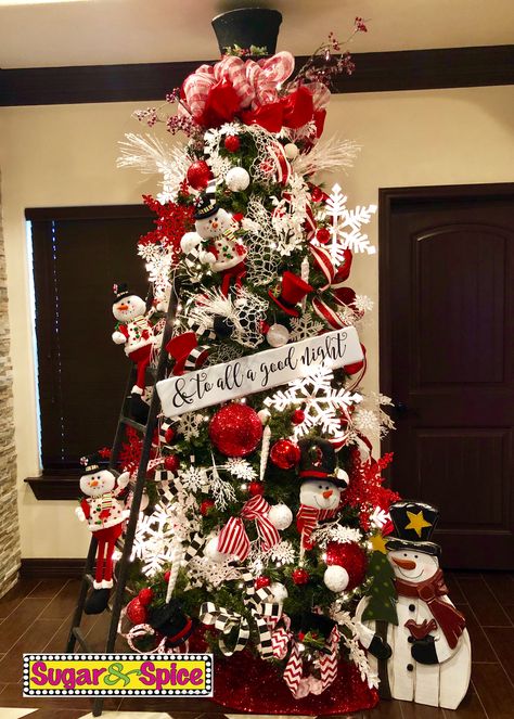 Frosty the snowman ☃️🎵🎶🎵🎶 Thank you Thelma Azeneth Hernandez another year, another theme, another tree!!!  May your family’s  Christmas be filled with joy and good times #sugarandspicechristmas2019 #christmastrees2019 #christmastreerentals2019 Amazing Christmas Trees, Diy Christmas Tree Topper, Christmas Tree Decorating Themes, Tree Themes, Frosty The Snowman, Creative Christmas Trees, Christmas Themes Decorations, Fun Christmas Decorations, Snowman Christmas Tree