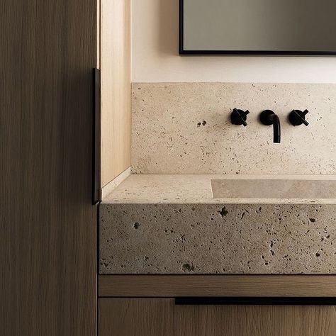 Travertine Bathroom Backsplash Ideas: Pros, Cons, Style, Installation Ideas | Hunker Travertine Bathroom, Natural Stone Bathroom, Stone Bathroom Sink, Stone Walls Interior, Sustainable Interior Design, Natural Bathroom, Bad Inspiration, Stone Bathroom, Bathroom Backsplash