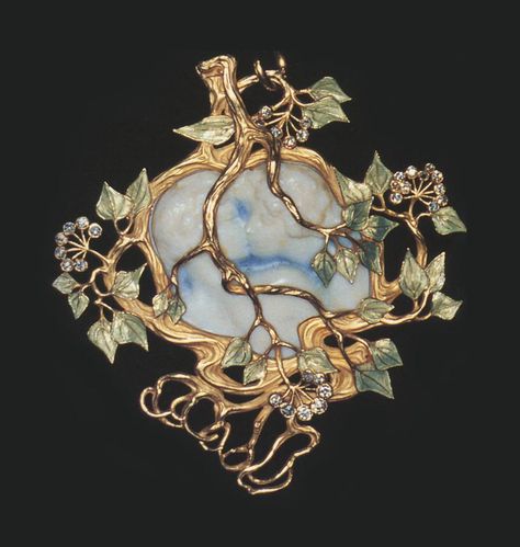 Réne Lalique | "Lovers" pendant Lalique, Art Nouveau, Vines, Diamonds, Pendant, Flowers, Gold, Art