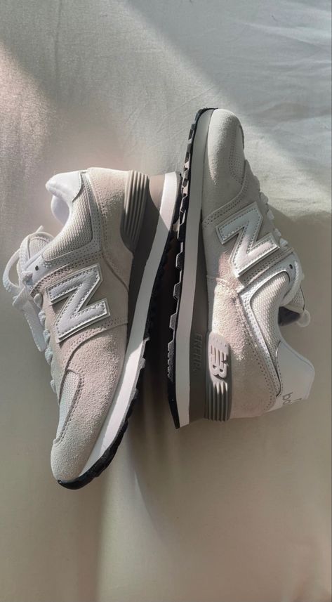 New balance 574 sneakers in neutral colors with a beige backdrop in color cloud New Balance 574 Core, Platform Outfit, New Balance Style, Balance Sneakers, New Balance 574, New Balance Sneakers, New Balance Women, Recycled Rubber, New Balance Shoes