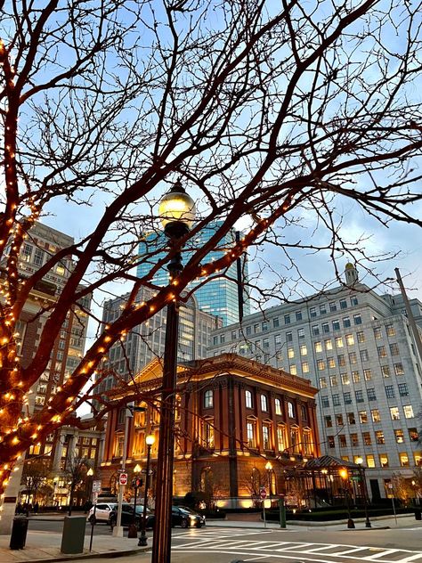 Boston In The Winter, Boston At Christmas, Boston Astetic, Northeastern University Aesthetic, Boston University Aesthetic, Boston February, Boston City Aesthetic, Boston Vibes, Winter In Boston