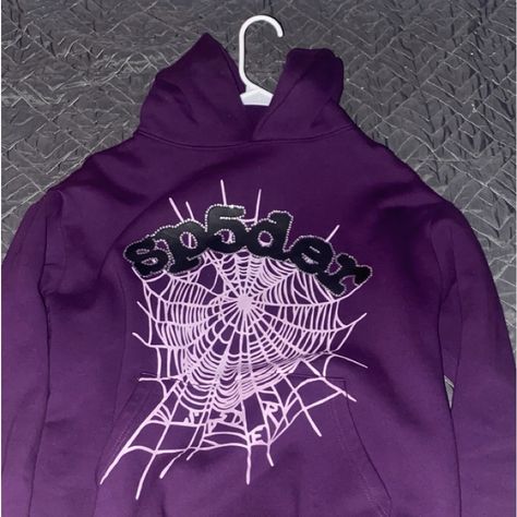 This Hoodie Can Also Fit A Small, Fits A Perfect Medium. These Go For 300+ Brand New . Pinkman Jesse, Grunge Beanie, Vintage Ripcurl, Jorts Cargo, Spider Worldwide, Spider Hoodie, Sp5der Hoodie, Indie Streetwear, Carhartt Double Knee