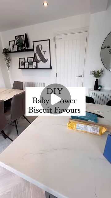 homewithmichaela on Instagram: "✨DIY Baby Shower Biscuit Favours✨  Back to DIY biscuit making for my best friends baby shower 🤎  Bags - @shein_gb  Biscuits & icing @marksandspencer  Cutter & Edible Glue - @amazonhome  Stamp - @cutbakestamp - Gifted  Let me know what you think below ✨  #diy #baby #babyshower #babyshowerideas #babyshowercookies #babyshowerbiscuits #fyp #timelapse #timelapsereel #makeitwithme #instadaily #instagood #realhomesofinsta #tips #tipsandtricks #budgetbabyshower #budgetweddingideas #babyshowerdecor #biscuit #biscuitfavours #babyshowerparty #ideas #favours #favourideas" Simple Baby Shower Cookies, Babyshowerparty Ideas, Biscuit Favours, Baby Shower Biscuits, Budget Baby Shower, Baby Shower Favours, How To Make Biscuits, Edible Glue, Baby Favors